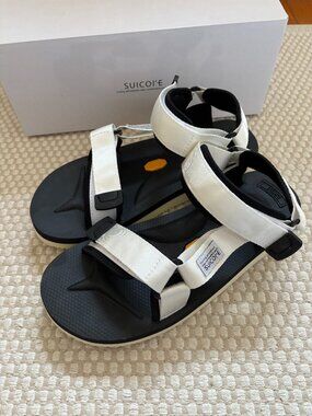 Suicoke White & Black Depa-V2 Sandals (never worn)